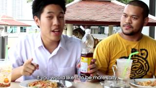 How to eat Pad Thai by Thai Participating Youths to the 40th SSEAYP [upl. by Piggy539]