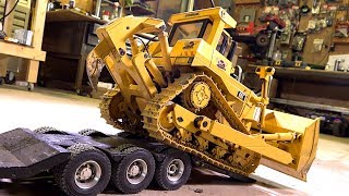 RC ADVENTURES  D10T DOZER gets a Sound Upgrade  RC4WD 114 scale DXR2 [upl. by Ahtiek363]