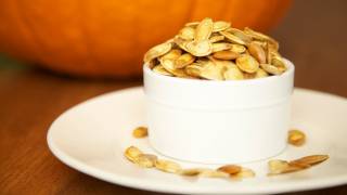 HOW TO ROAST PUMPKIN SEEDS  RECIPE [upl. by Nosrak496]