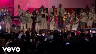 Uzuliphathe Kahle Live at the Sandton Convention Centre  Johannesburg 2018 [upl. by Hinda]