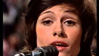 Mary Roos  Nur die Liebe läßt uns leben  Eurovisión 1972 [upl. by Rratsal]