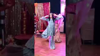 chiknichameli sangeetdance haldidance danceshorts theneverendingdesire [upl. by Card]