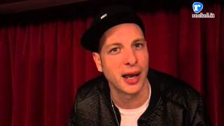 Clementino a Sanremo 2016 con quotQuando sono lontanoquot [upl. by Angelika638]