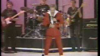 Freddie Starr  The Sausage Song 1984 [upl. by Grodin189]