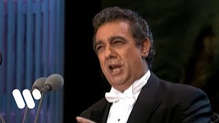 Plácido Domingo sings Agustín Lara Granada from The Three Tenors in Concert 1994 [upl. by Hgielhsa900]