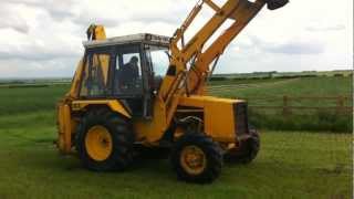 JCB 3CX Turbo Backhoe Loader 1988 [upl. by Notnilk]