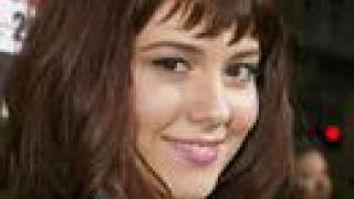 Mary Elizabeth Winstead Youre So Damn Hot [upl. by Cobbie]