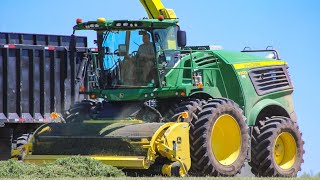 956 HORSEPOWER John Deere 9900 Forage Harvester Chopping Hay [upl. by Iran]