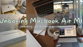 MACBOOK AIR M1 unboxing in 2023 set up and accessories [upl. by Yrrah198]