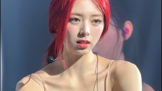 ITZYYUNA 신 미모… fancam [upl. by Winchell]