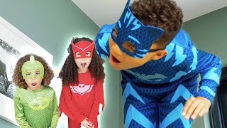 PJ Masks na vida real 🌟 Gigante Gato 🌟 Desenhos Animados [upl. by Eustasius]