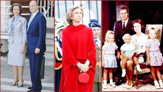 Spains Royal Family Queen Sofia greece of King Guan Carlos of Spain with children family photos [upl. by Aidole253]