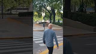 bem cedinho em buenosaires durante o verão em dezembro a cidade viva as 8 da manhã [upl. by Nivert]