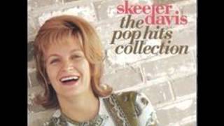 Skeeter Davis  I Cant Stay Mad At You [upl. by Nonahs]