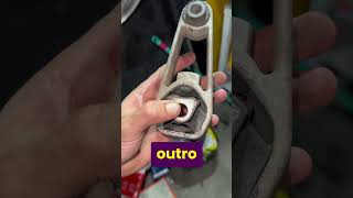 Voce nao vai acreditar no barulho do motor desse kwid barulhomotorkwid renaultkwid [upl. by Arinaj]