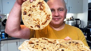 Płaski chleb Chapati na patelni Najlepszy hinduski chleb do curry [upl. by Enomahs]