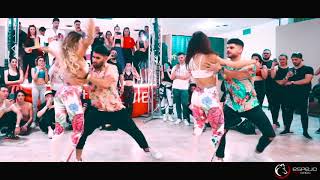 Aventura  Un Beso  Marco y Sara  Luis y Andrea  Bachata workshop evento people 2019 [upl. by Anas]