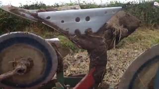 Beginners Guide To Ploughing Part 1 Plough Set Up And Tips [upl. by Derrick151]