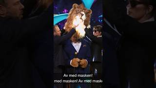 🦁 Lejonet tar av masken i Masked Singer Sverige 2024 maskedsingersverige 🎶 🇸🇪 [upl. by Idnaj]