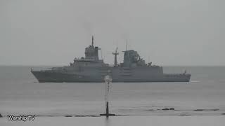 GERMAN NAVY BADENWURTTEMBERG CLASS FRIGATE FGS RHEINLANDPFALZ F225 IN PLYMOUTH SOUND 171123 [upl. by Denoting]