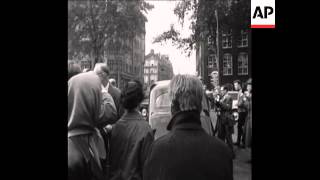 CAN 001 CHRISTINE KEELER LEAVES COURT IN LONDON AFTER HEARING ON CONSPIRACY AND PERJURY CHARGES [upl. by Anoid]