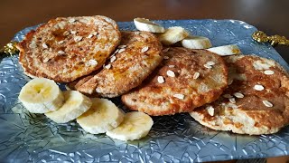 pancake aux flocons davoine et banane 🍌 🍌بانكيك بالشوفان و الموز [upl. by Minica]