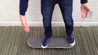 Faire un 180 front en skate  Tutoriel Figures Skateboard [upl. by Jazmin]