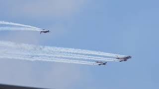 RAAF Roulettes Australia Day display over Melbourne [upl. by Dawes]