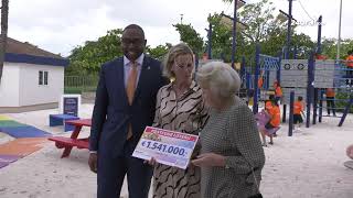 Jantje Beton y Cede Aruba a topa cu Prinses Beatrix den Neptali Henriquez Park [upl. by Draneb496]