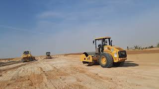 komatsu d155a vs cat Grader 140gc work [upl. by Delwin]