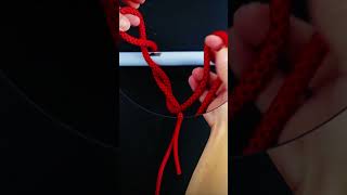 How to tie a quotspecialquot selfuntying knot whose name no one knows [upl. by Ng]