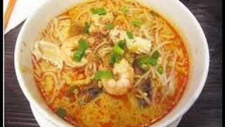 SINGAPORE SEAFOOD LAKSA CURRY Recipe [upl. by Aissyla217]