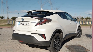 Toyota CHR  Prueba en Portalcoches [upl. by Fara]