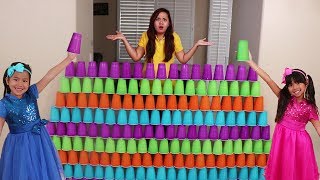 Emma amp Jannie Pretend Play Fun Stacking Giant Cup Wall Challenge Kids Toys [upl. by Carrick]