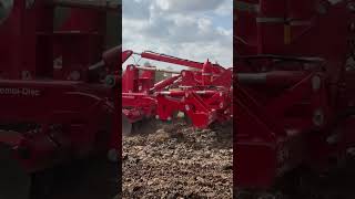 Massey Ferguson 8S265 Dyna E  DEEP cultivation [upl. by Vinna352]