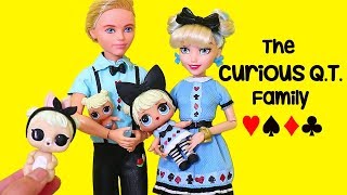 Sniffycat Barbie Families  The CURIOUS QT FAMILY Cookie Bake Mess  Toys and Dolls Fun for Kids [upl. by Anen642]