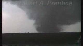 1995 June 2 Dimmitt Texas Tornado part 2 of 3 [upl. by Inava301]