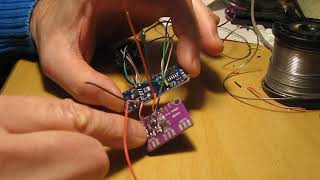 Easy cheap RF signal generator up to 225 MHz with Arduino Si5351 and OLED display [upl. by Milore778]