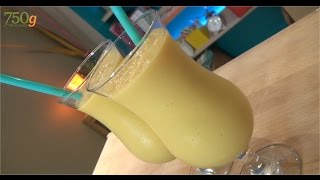 Recette du Milkshake à la mangue  750g [upl. by Rolyab]