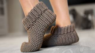 EASY Crochet Slippers Tutorial  RIBBED Slippers Crochet Pattern [upl. by Alimac]