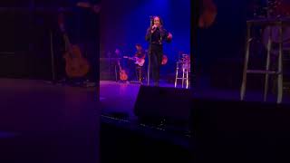 Glennis Grace Love will save the day Oostende 18 11 2023 [upl. by Changaris]