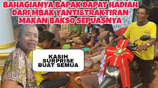 BAHAGIANYA BAPAK DAPAT HADIAH DARI MBAK YANTI [upl. by Aifos392]