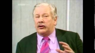 Sir Peter Ustinov  the great raconteur [upl. by Eerat652]