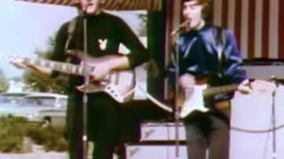 Hermans Hermits  Theres A Kind Of Hush All Over The World  Vintage Live Performance [upl. by Horten]