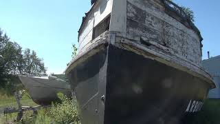 The End of Arbutus Grand Marais Michigan fishing boat years of weather taking her to the grave [upl. by Fisa]