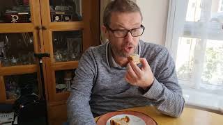 Steve Reviews HOLLANDS FROZEN PORK PIES ChrisTheButcher Farmfoods 99p [upl. by Rhodia]