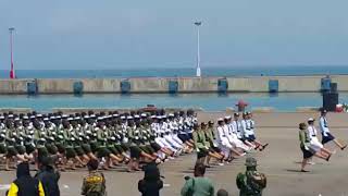 DEFILE WAN TNI KOWAD KOWAL WARA HUT TNI KE 72 [upl. by Onitnatsnoc]