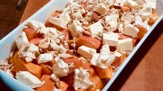 Salat m ristetbagt græskar cremet feta amp kerner  Opskrift  148 [upl. by Madison881]