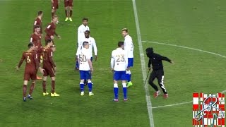 Upad Navijača na Teren  Hajduk  Rijeka 1132017 [upl. by Enrica]