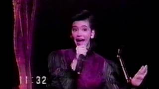 Regine Velasquez  Highways Of My Life  Regine Nineteen 90 Concert [upl. by Neehsas]